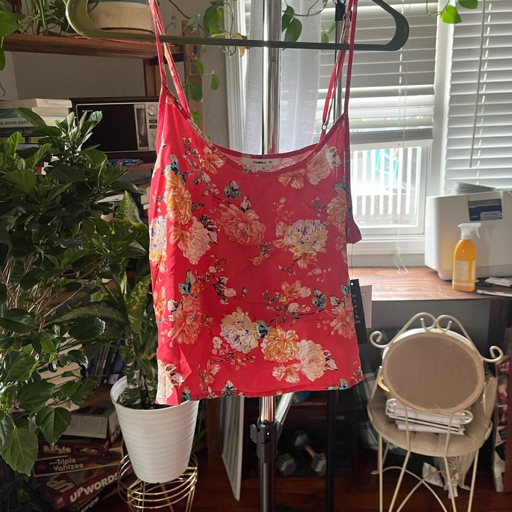 NWT size small O’Neill tank
